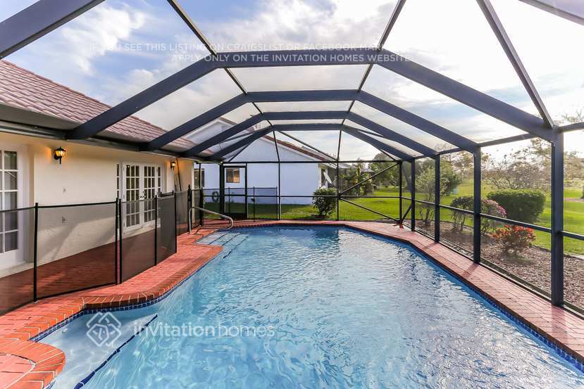 Building Photo - 8612 NW 79th St