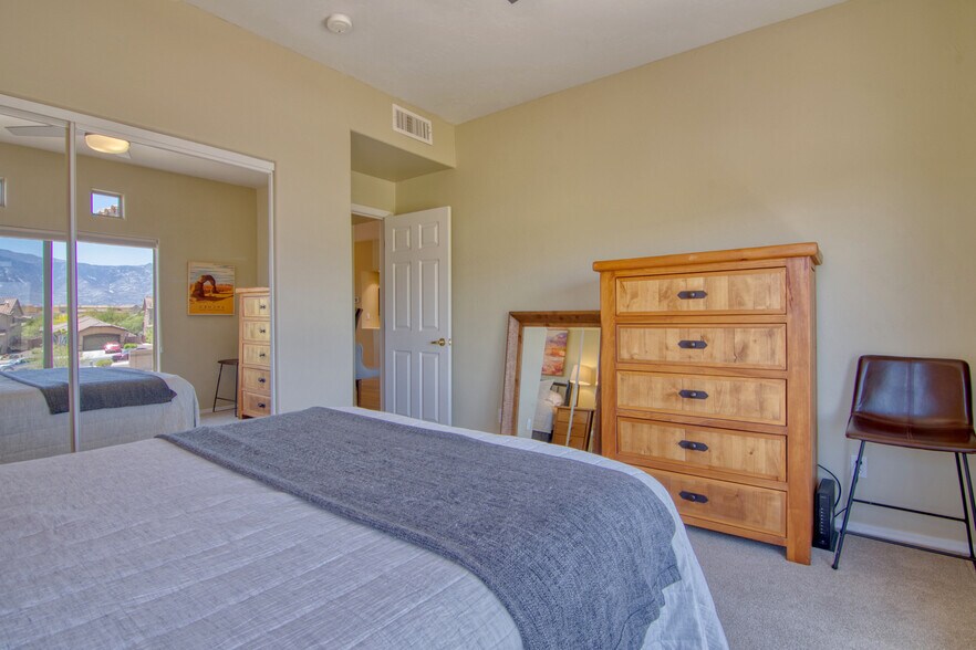 Building Photo - 655 W Vistoso Highlands Dr