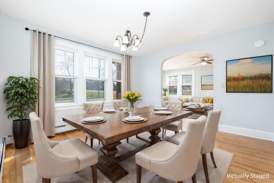 Building Photo - 971 Enfield St