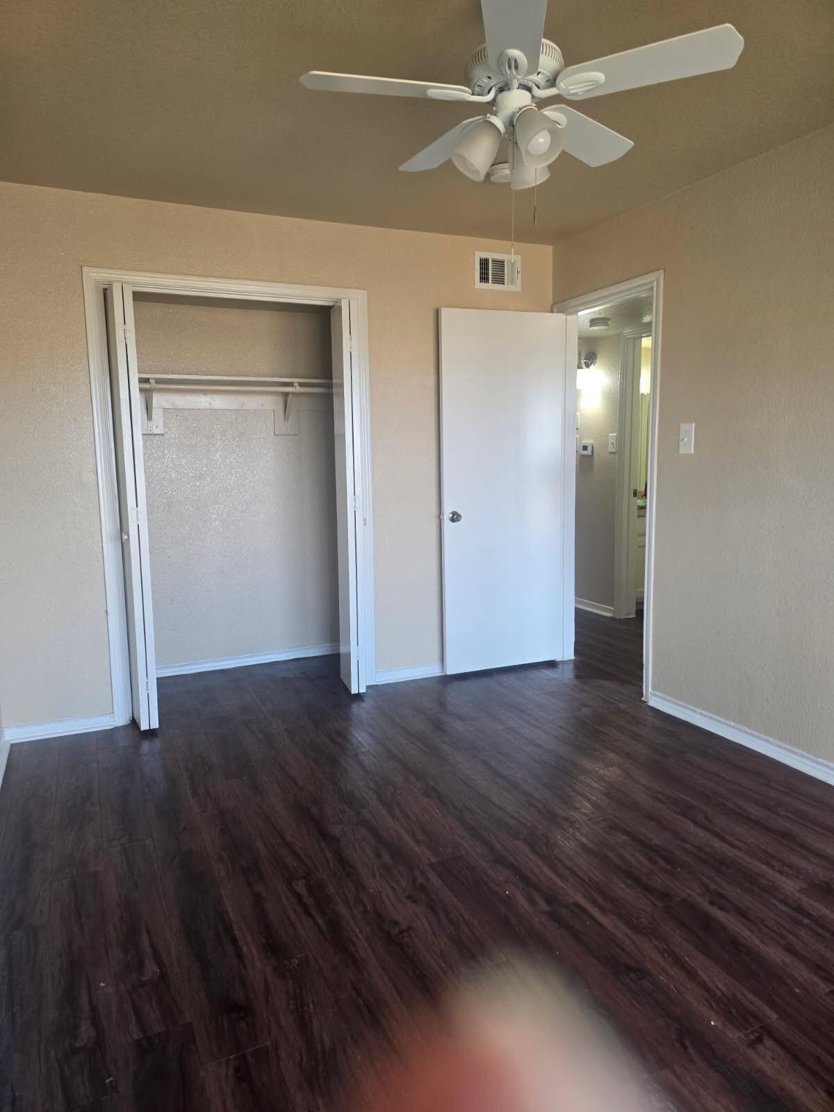 Building Photo - 2701 Green Oaks Rd