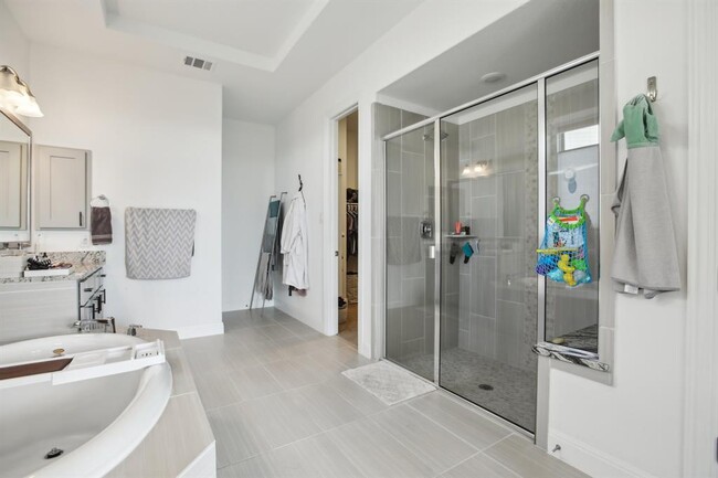 Building Photo - 18120 Leccion Dr