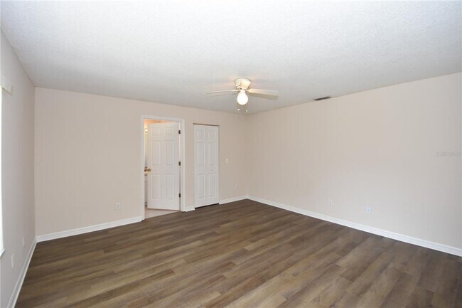 Building Photo - 19 Burning Ember Ln