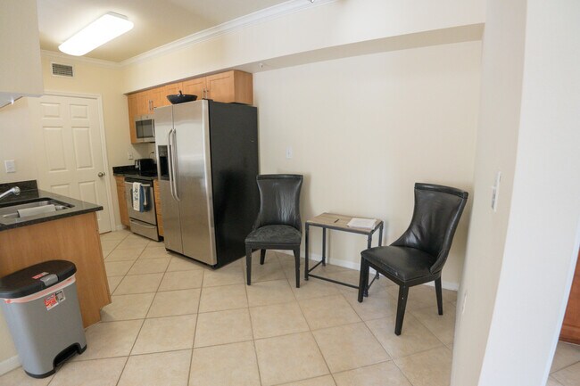 Building Photo - 6386 Emerald Dunes Dr