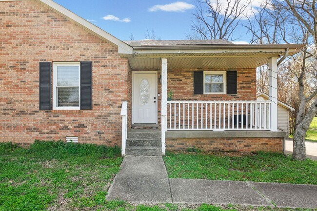 Building Photo - 2701 E Copeland Ct