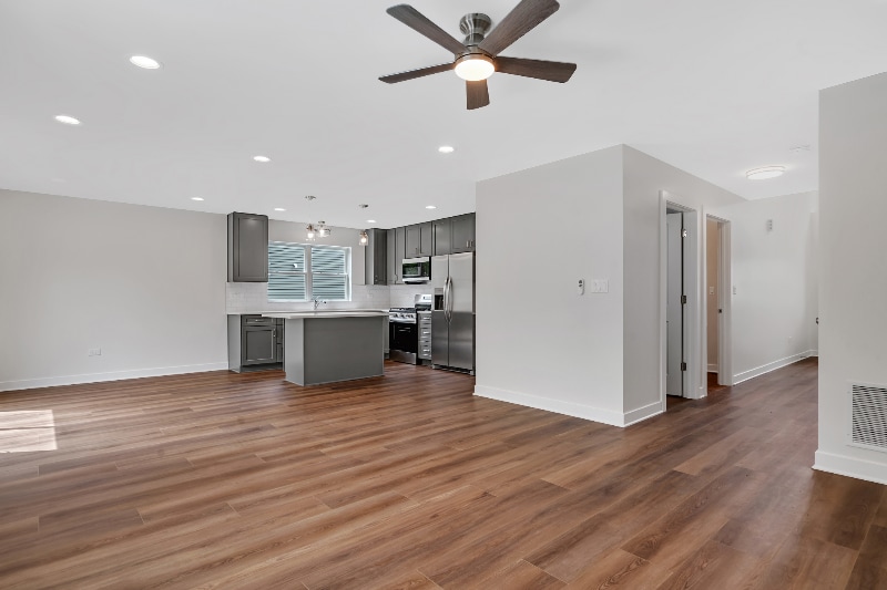 Building Photo - 875 Covey Lane