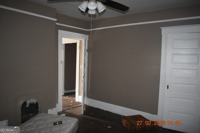 Building Photo - 4048 Kemper Ave