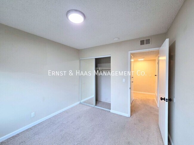 Building Photo - 16806 Sierra Vista Way