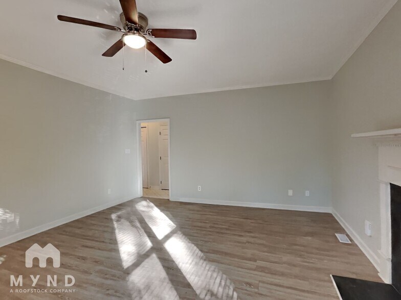 Building Photo - 2701 Moorsfield Ct