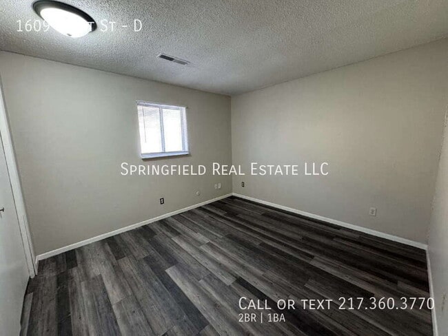 Building Photo - 1609 S 1st St