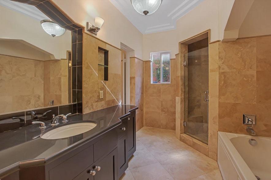 Guest bathroom - 1074 S Genesee Ave