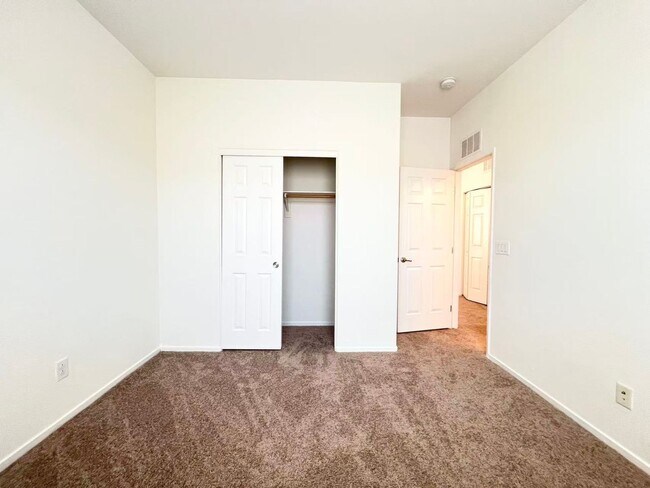 Building Photo - 6234 Buffalo Spring Ct
