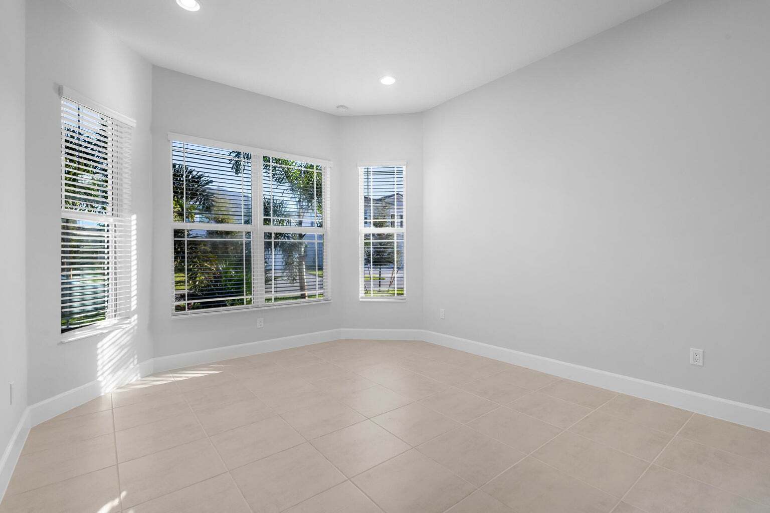 Building Photo - 14192 Lace Bark Ln