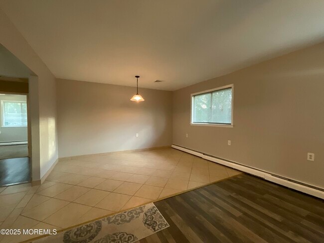 Building Photo - 14 Arima Ct