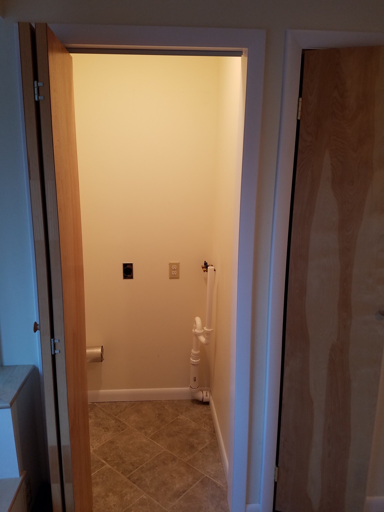 Washer/Dryer Hookup - 30 Jenkinstown Rd