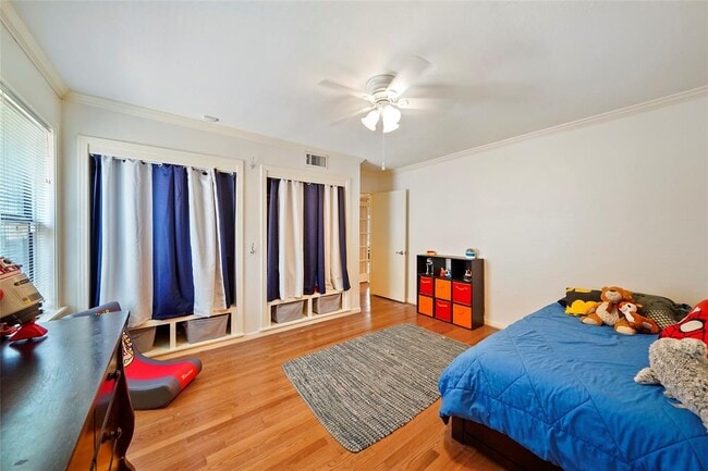 Building Photo - 6218 Wynnwood Ln