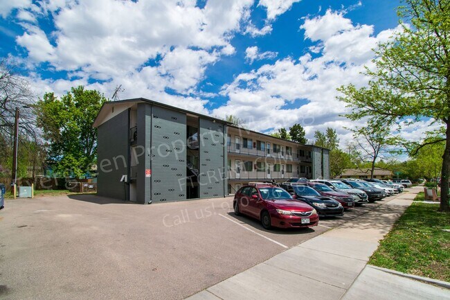 Building Photo - 500 Laporte Ave