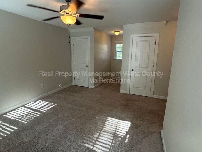 Building Photo - 142 Bexley Way