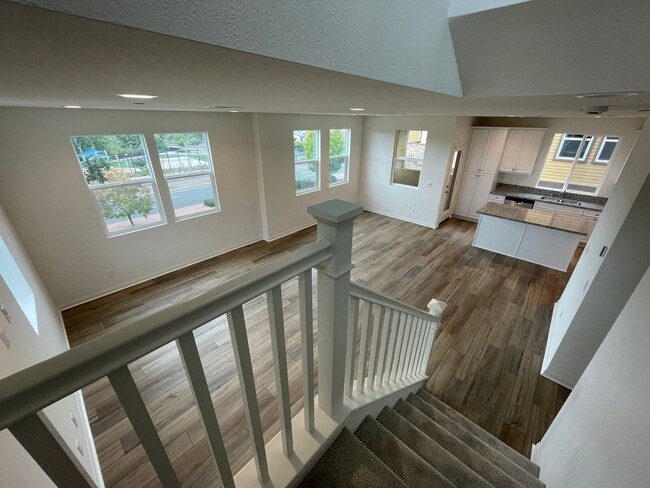 Building Photo - 3 Bed 3 Bath Townhouse in San Marcos - Brand New