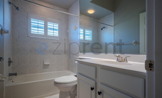 Building Photo - 7243 Brambury Ct