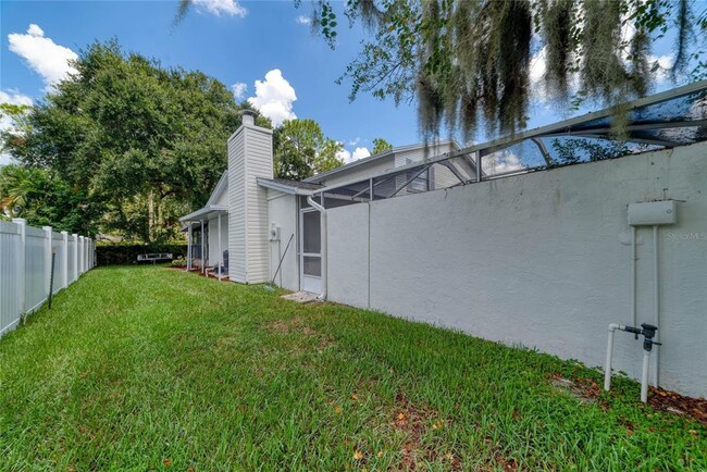 Building Photo - 15722 GardenSide Ln