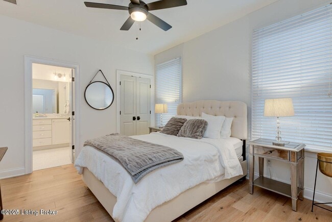 Building Photo - 6108 Mistflower Cir