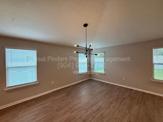 Building Photo - 3130 Little Kern Ln