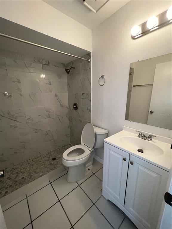 Building Photo - 3278 Jamestown St