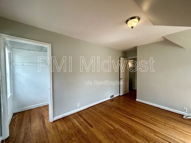 Building Photo - 5663 N Illinois St