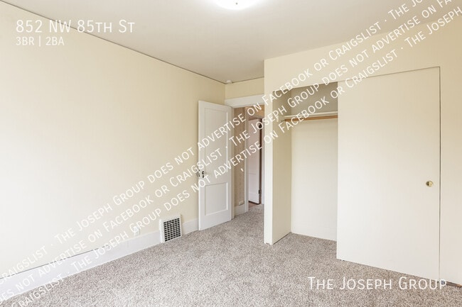 Building Photo - 852 NW 85th St