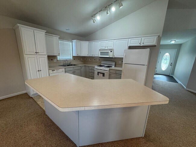 Building Photo - Detached Single Family Home In Weyers Cave