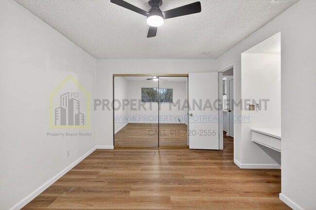 Building Photo - 8973 El Mirador Dr