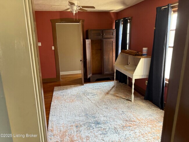 Building Photo - 111 Adair Ave