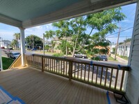 Building Photo - One bedroom home includes garage