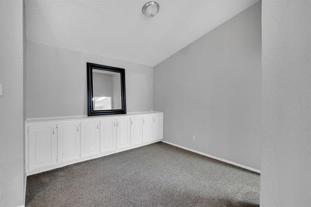 Building Photo - 5717 Stage Line Ct