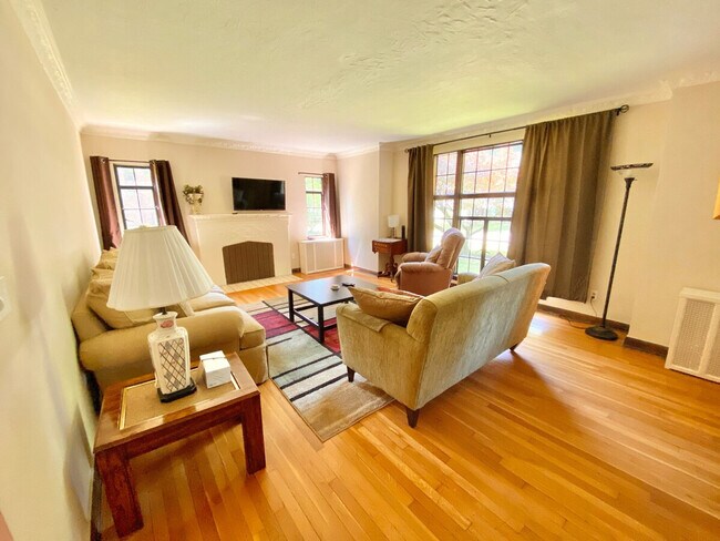 Primary Photo - 15388 Glynn Rd