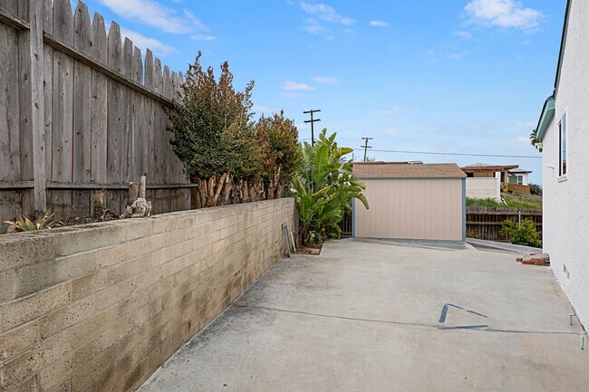 Building Photo - Large Corner Lot with a newly remodeled 2 ...