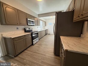 Building Photo - 8356 Baltimore National Pike