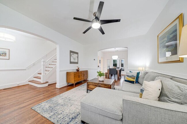 Building Photo - 4823 9th St NW
