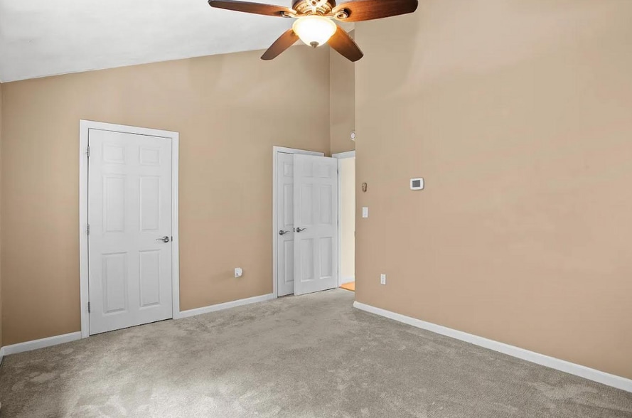 Building Photo - 19 Profile Cir