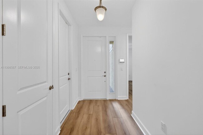 Building Photo - 13455 Starkissed Ln