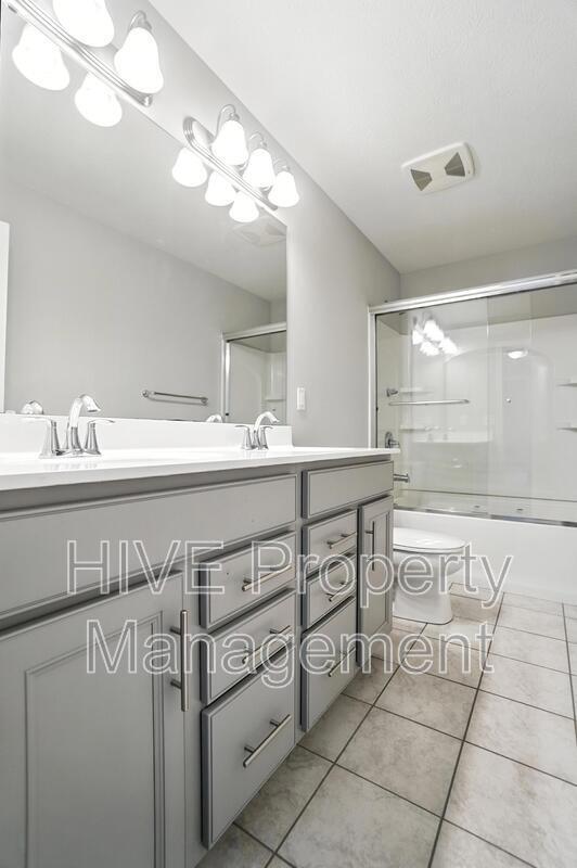 Building Photo - 6888 Lady Abigail Dr