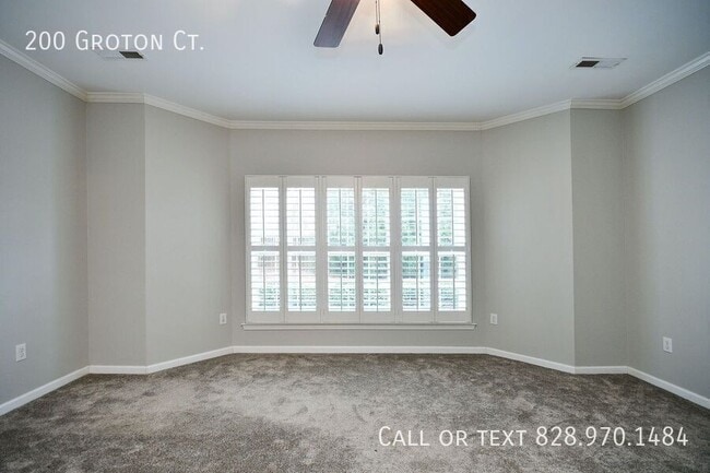 Building Photo - 200 Groton Ct