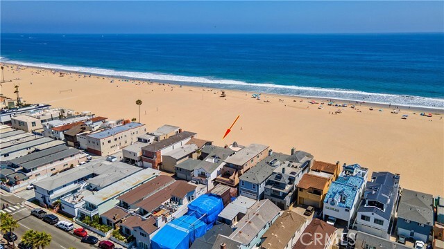 Primary Photo - 1708 W Oceanfront