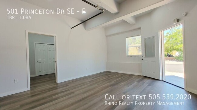Building Photo - 501 Princeton Dr SE