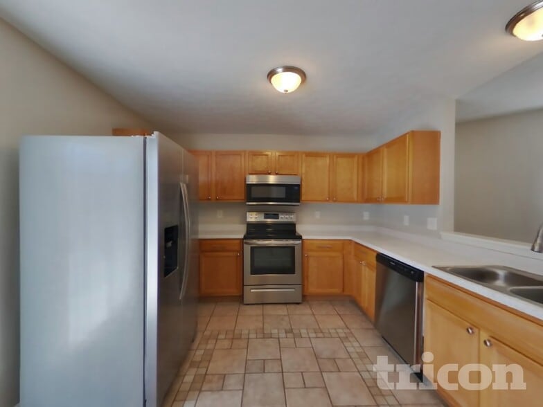 Building Photo - 1261 Legacy Ln