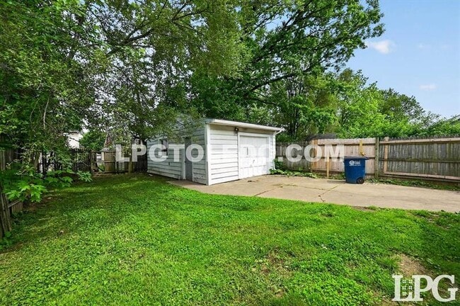 Building Photo - 4406 Asbury Dr