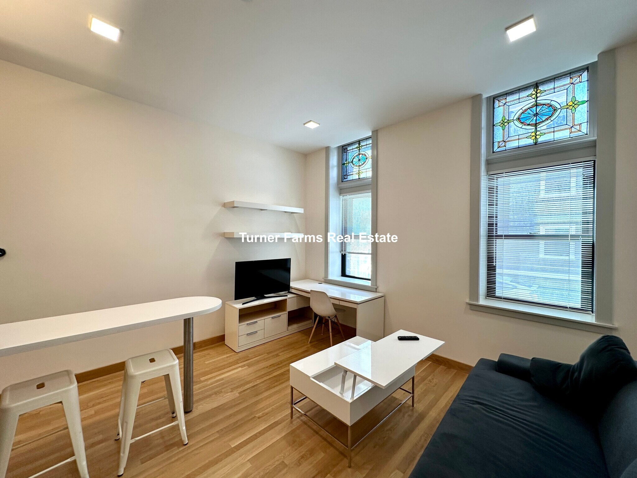 Building Photo - 15 Mount Auburn St