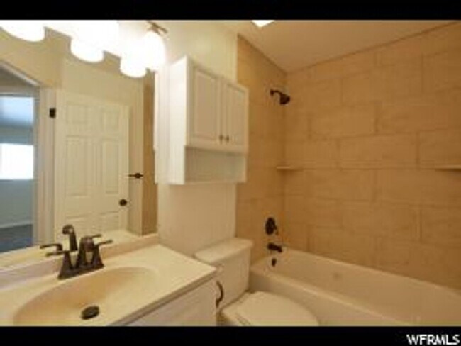 Primary Photo - Beautifully Renovated Duplex in Salt Lake City