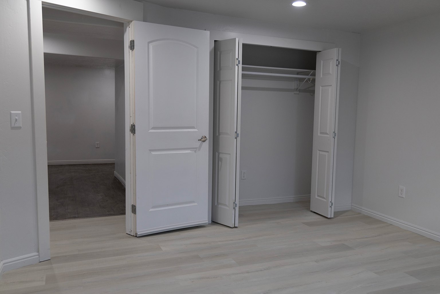 Building Photo - 1066 Searle Ln