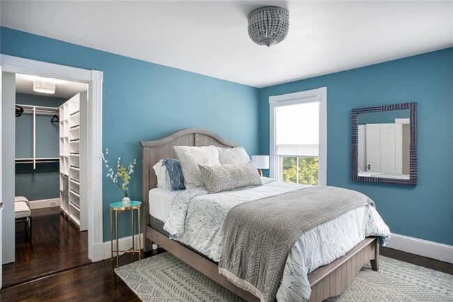 Building Photo - 169 Ruggles Ave